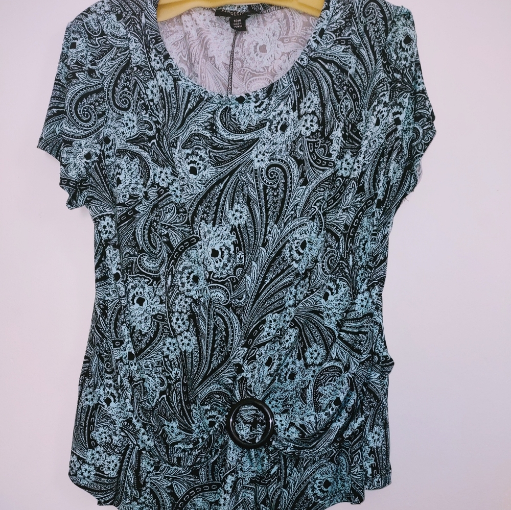 Aqua & Black Short Sleeve Top with Slip Tie Closure